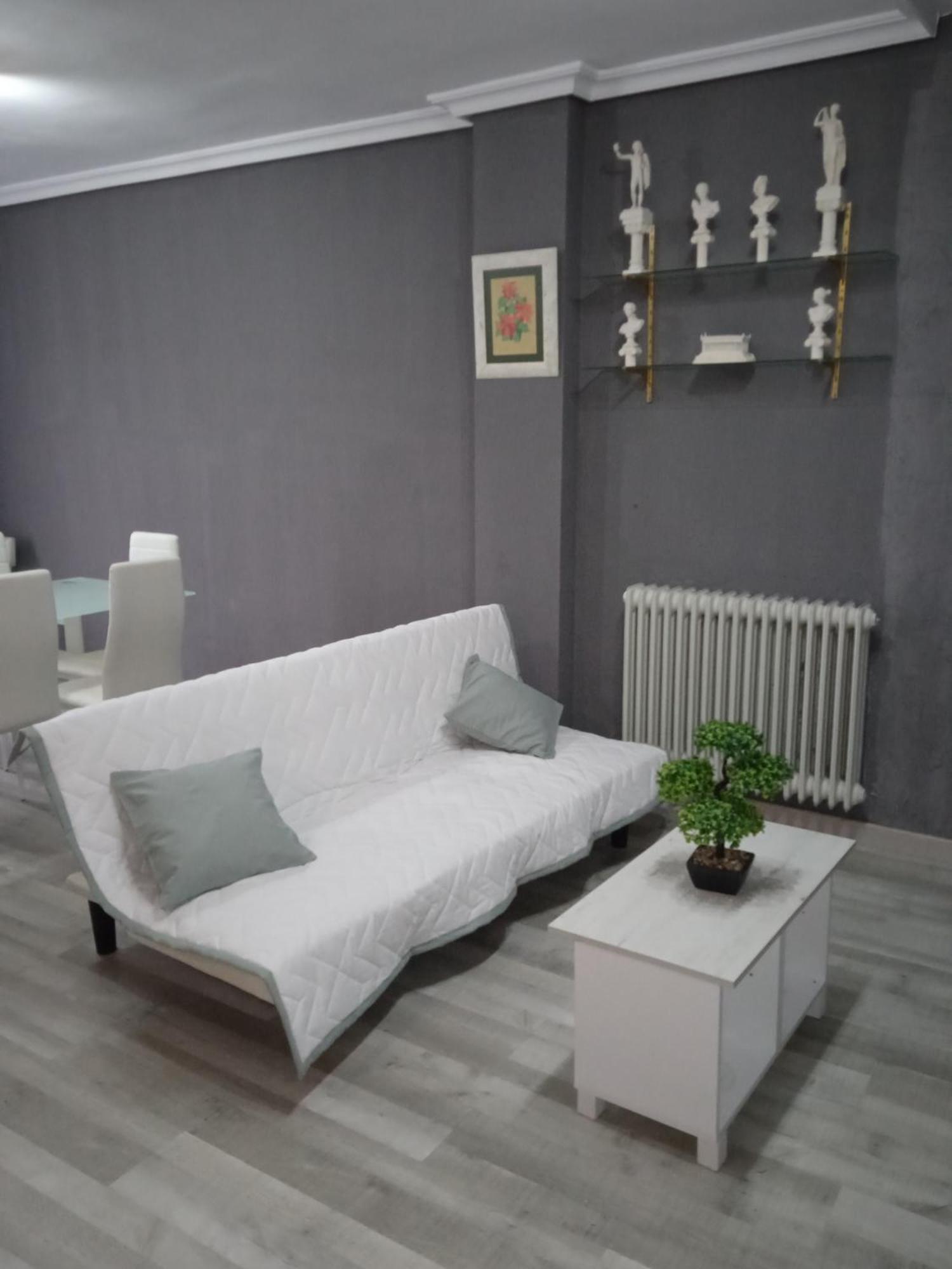 Alojamiento Roma Ciudad Rodrigo Ngoại thất bức ảnh
